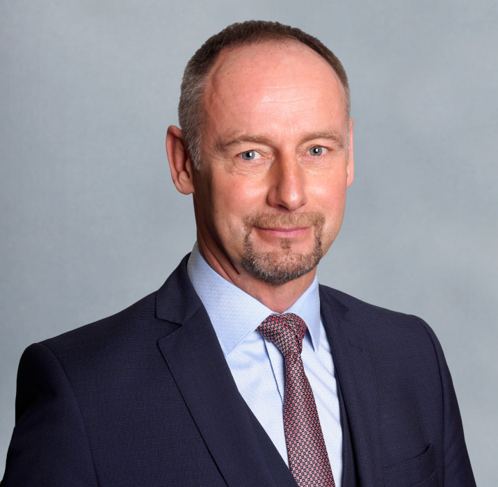 BURGHARD BURCZYK - Neuraxpharm GR